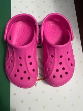💕💕Crocs Kids Baya Clogs, Pink Size C 9 & C 10